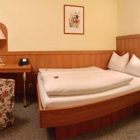 Einzelzimmer Comfort mit französischem Bett zur Nutzung 2 Personen