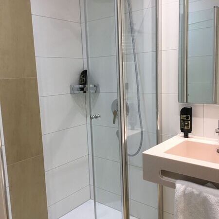 Badezimmer renoviert 2018